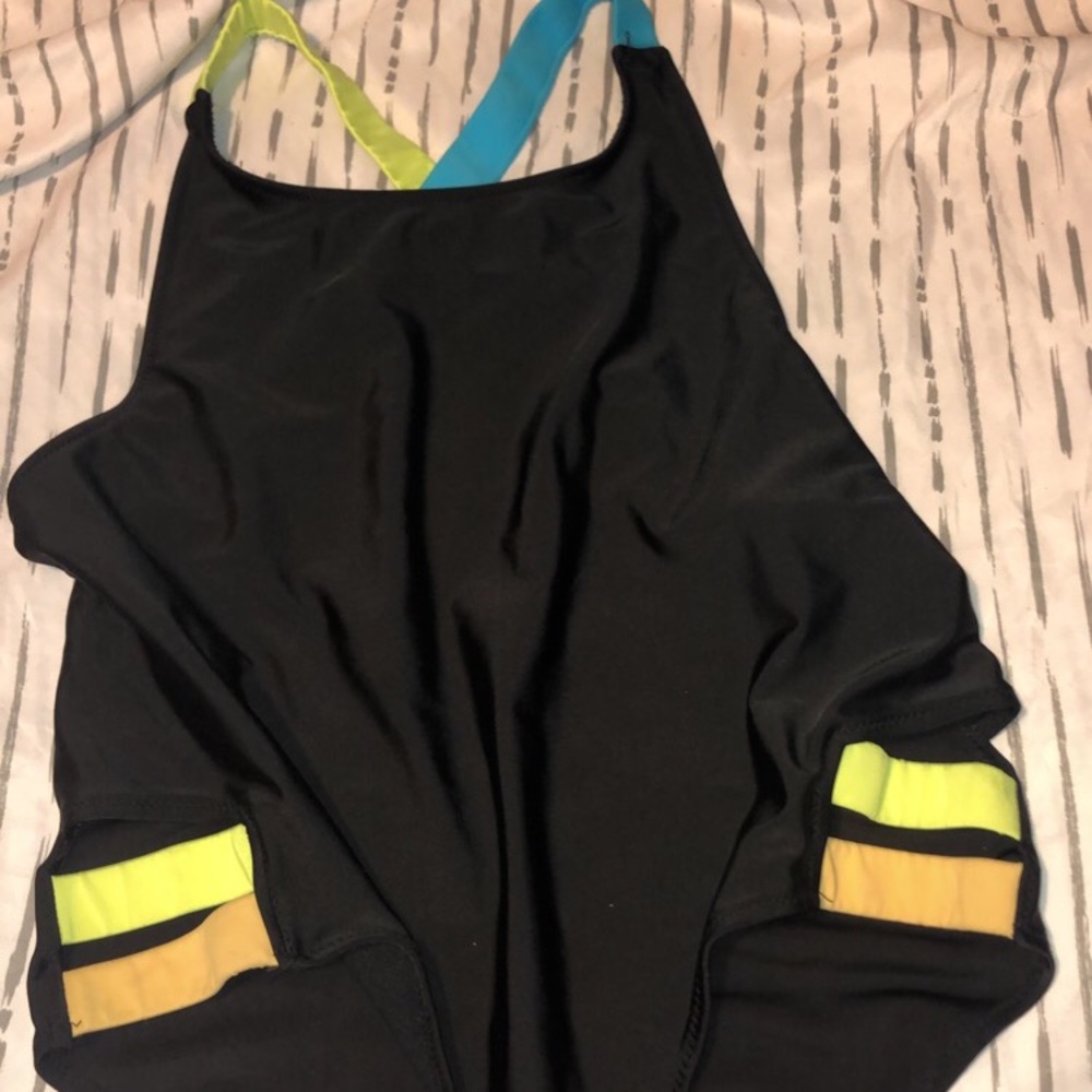 Bathing suit